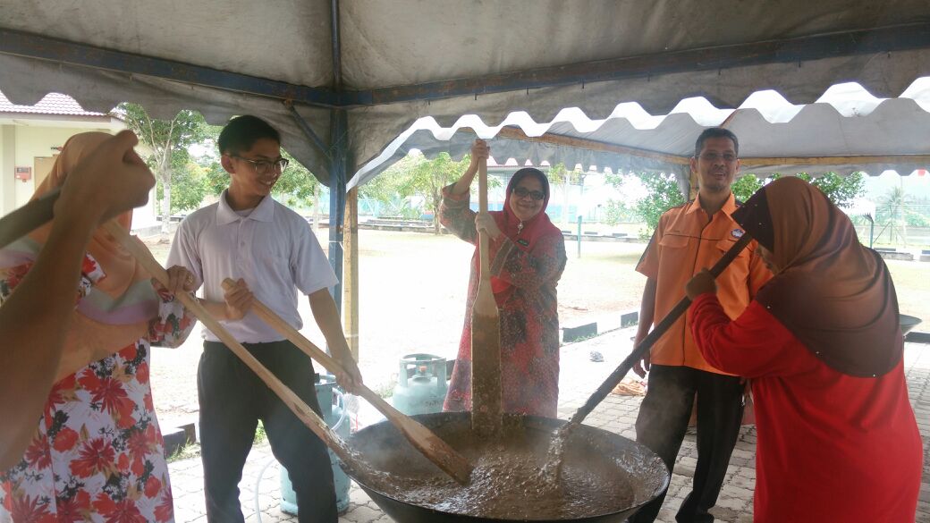 PK dan KPA tidak melepaskan peluang mengacau Bubur Asyura