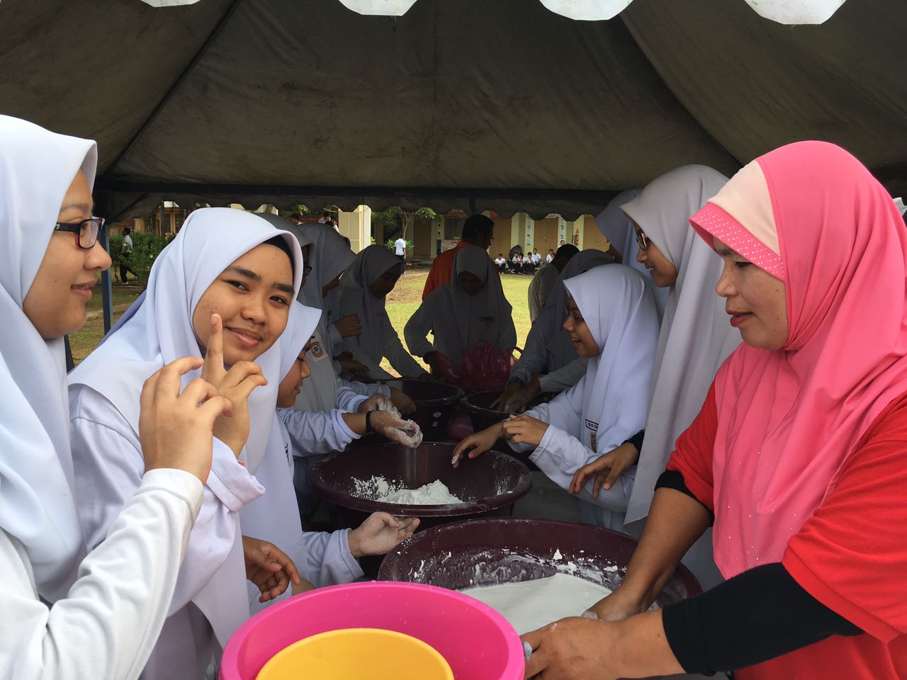 Bala tentera Majlis hari ini.