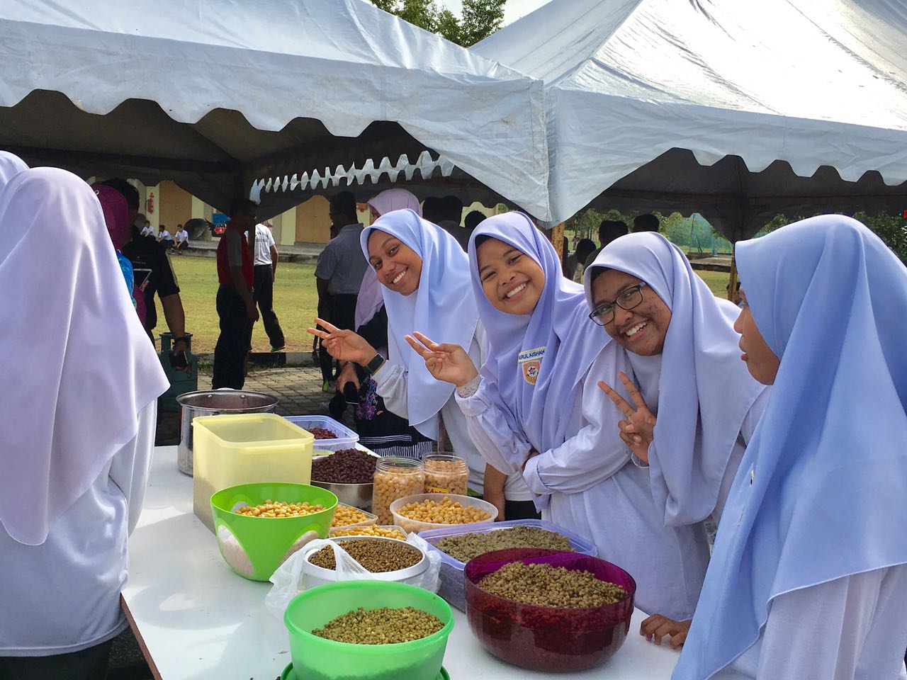 Bala tentera Majlis hari ini.